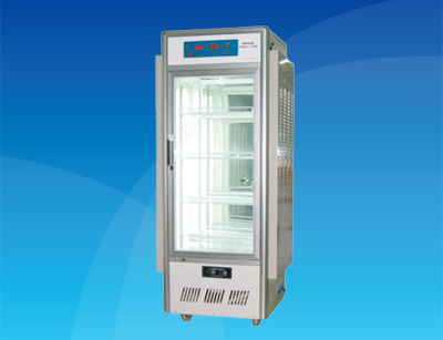 Intelligent Illumination Incubator